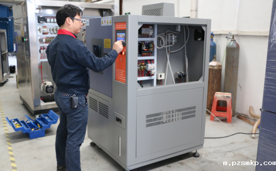 优米体育官网下载安装手机版专业工程师为东方电气集团进行设备调试