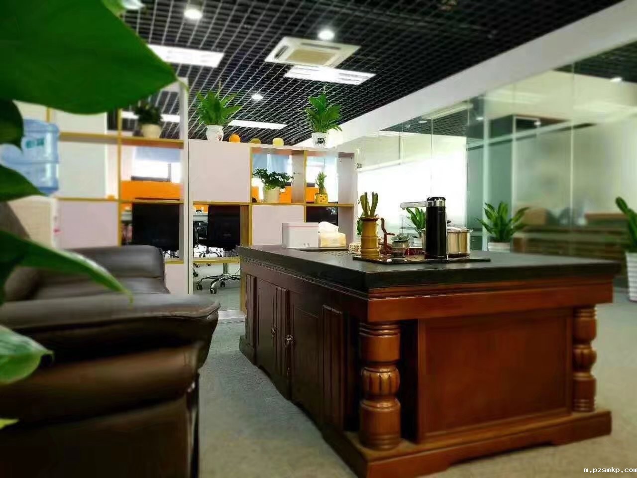 优米体育官网下载安装手机版（深圳）分公司茶室厅