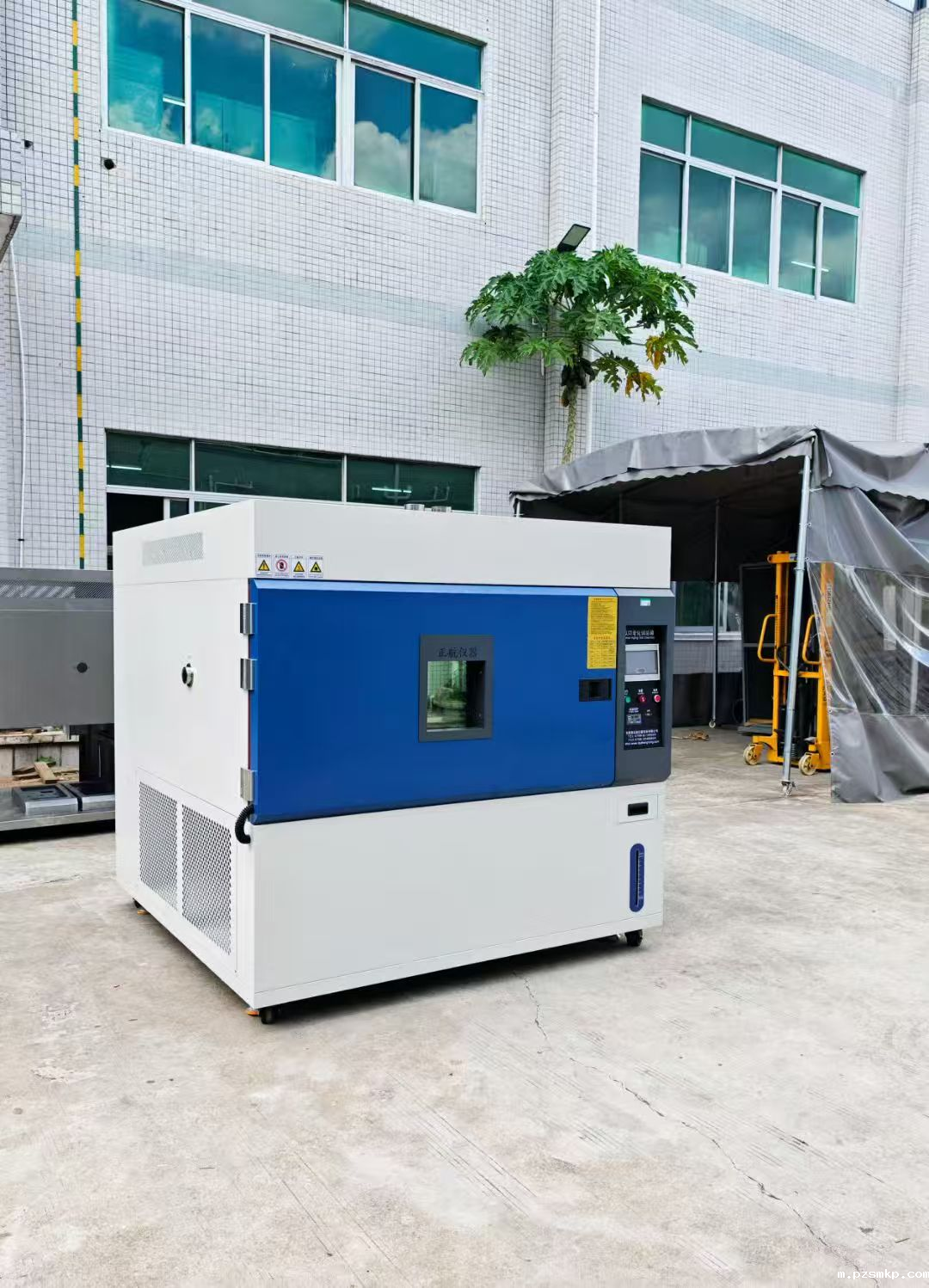 定制氙灯老化试验箱